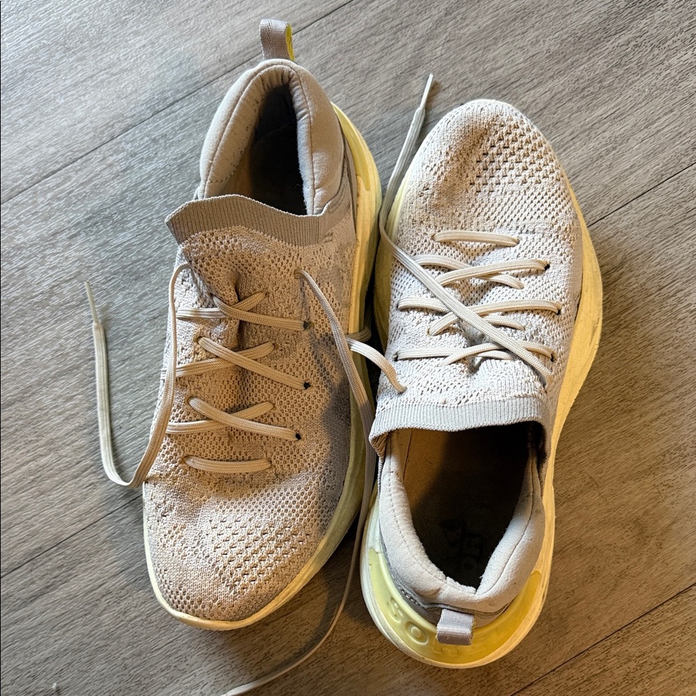 Sorel Beige Knit Sneakers